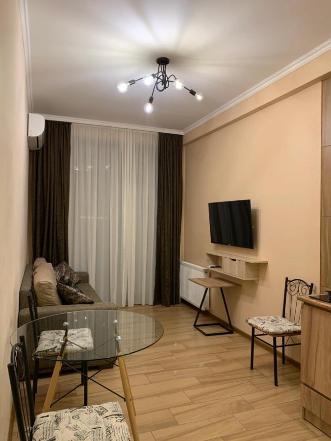 Melikishvili Str. Apartment Tbilisi ภายนอก รูปภาพ